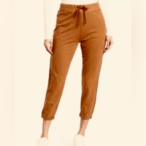 James Perse, Standard, Solid Cotton, Cropped Sweatpants, Color Amber, Size Large - Picture 1 of 10